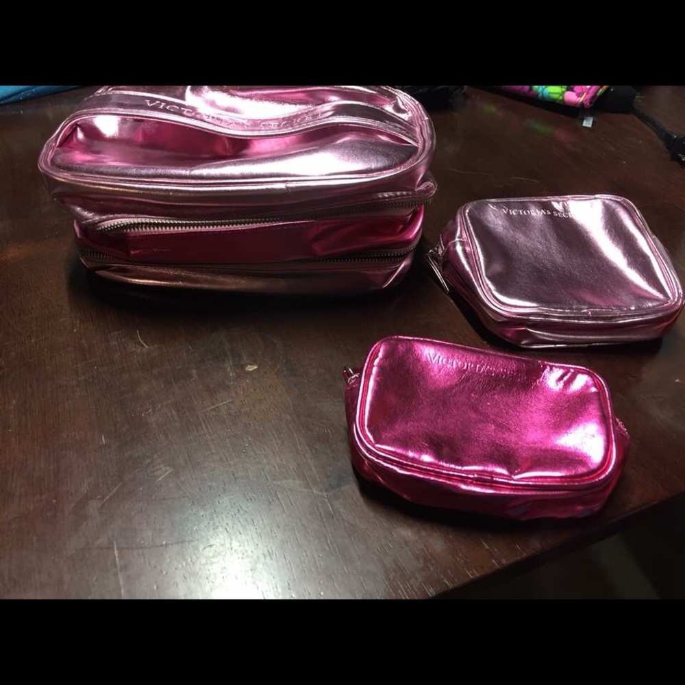 Victoria’s Secret train case